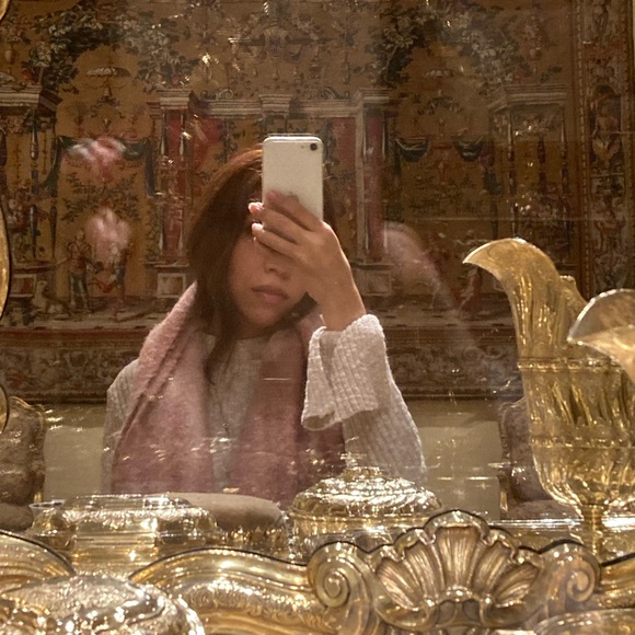 Meet your Posher, CowlashesB - Picture 1 of 1